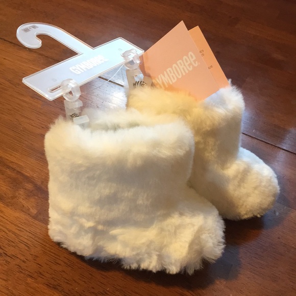 Gymboree Other - Host PickNWT Gymboree Faux Fur Crib Shoes